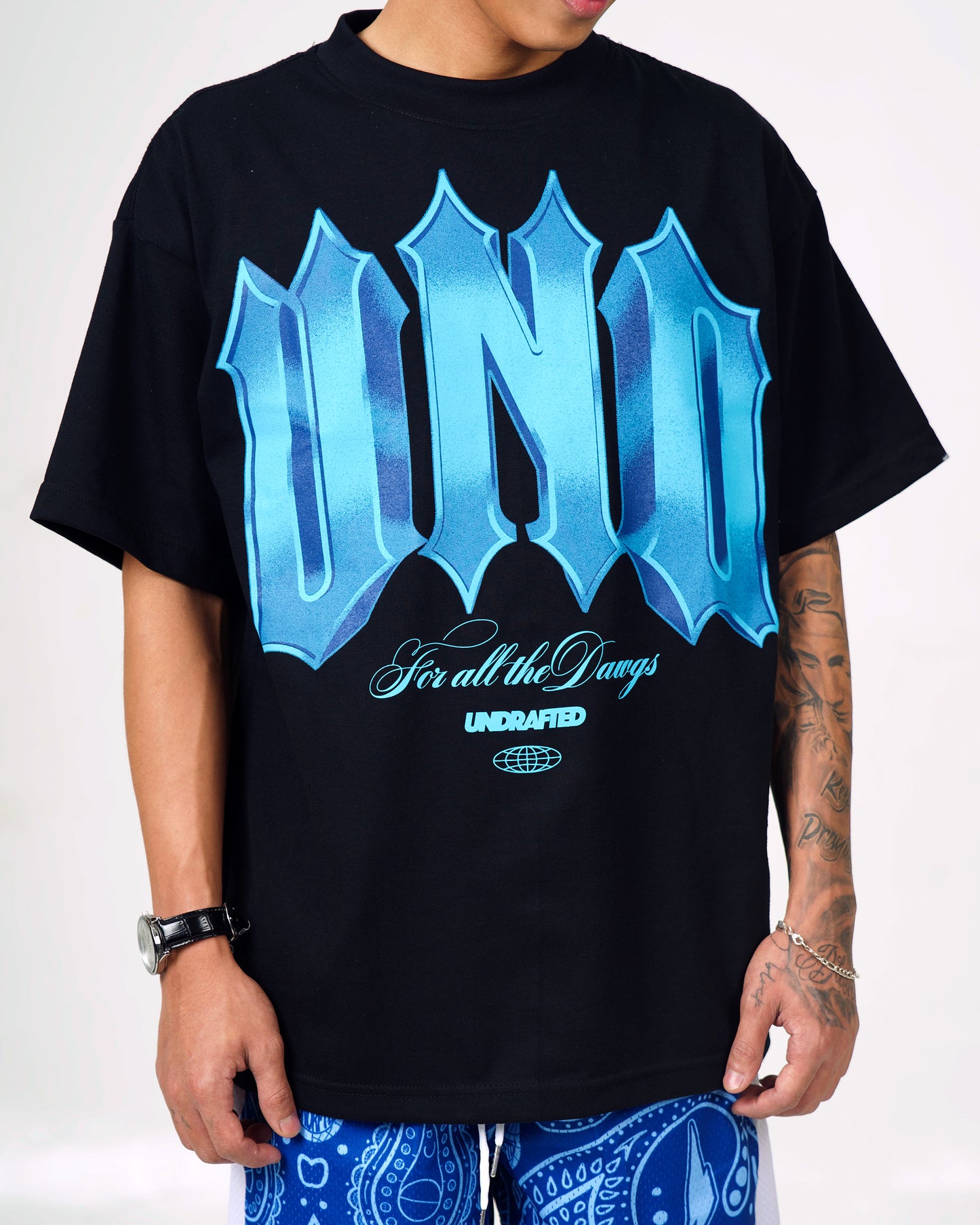 Hoop Star Tee in Black