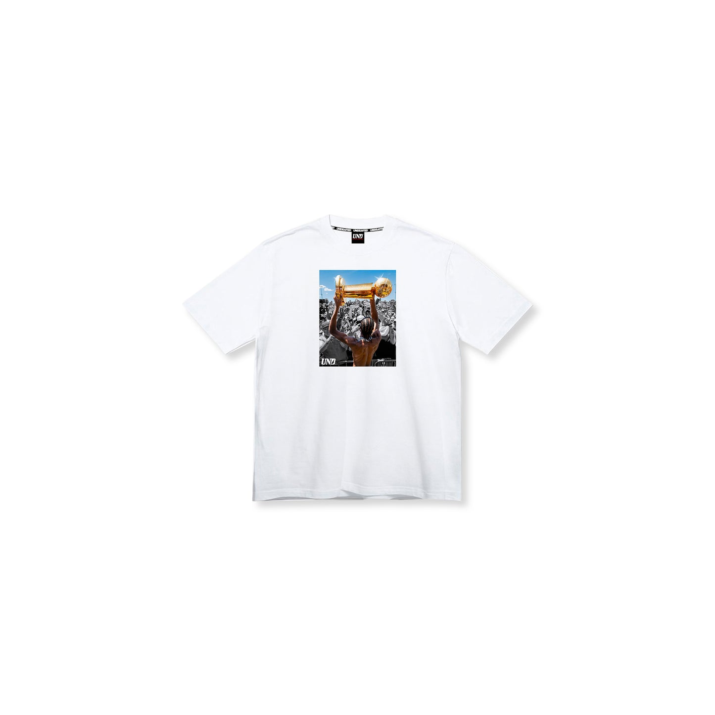 Thunder Pack in White