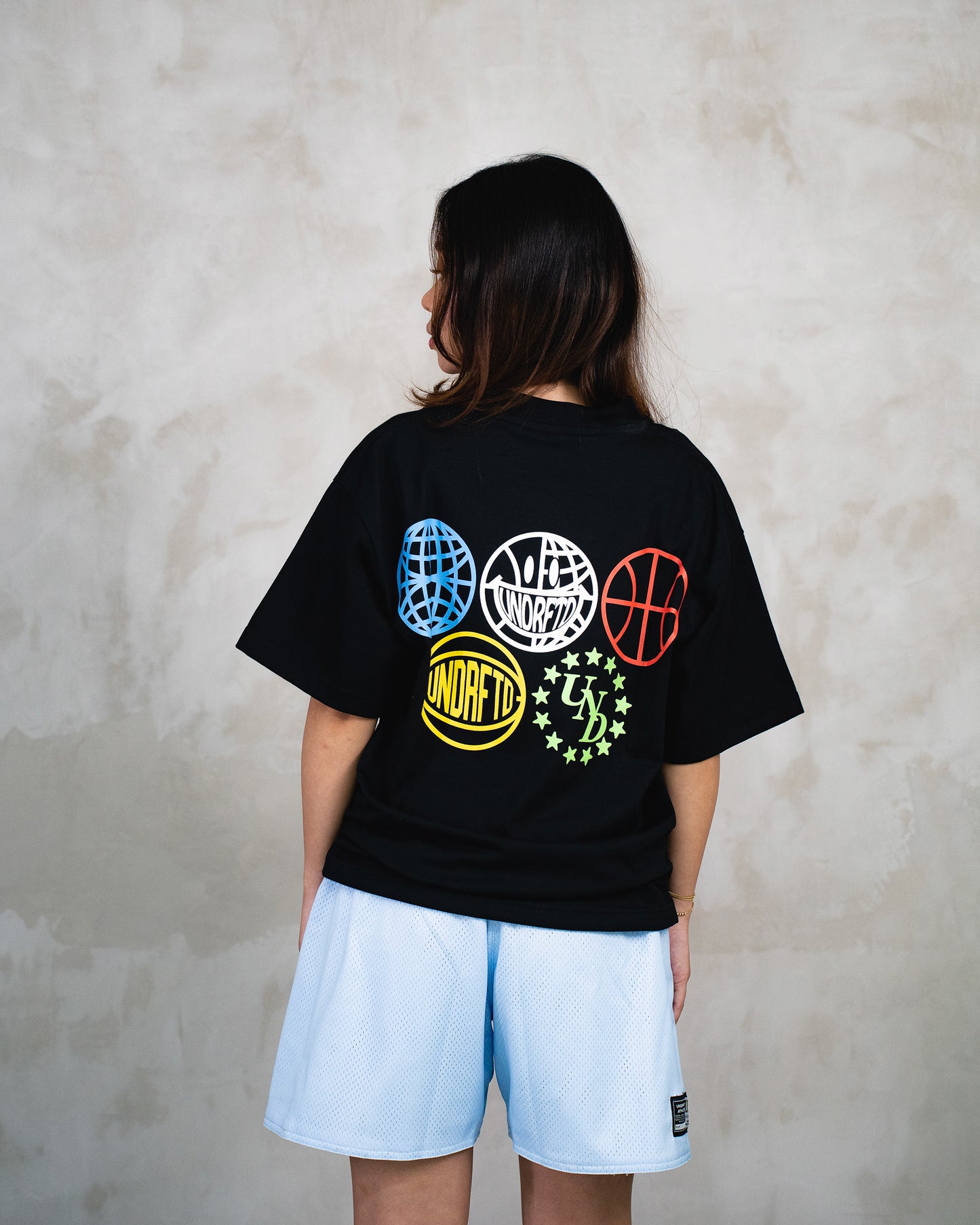 International Tee Black