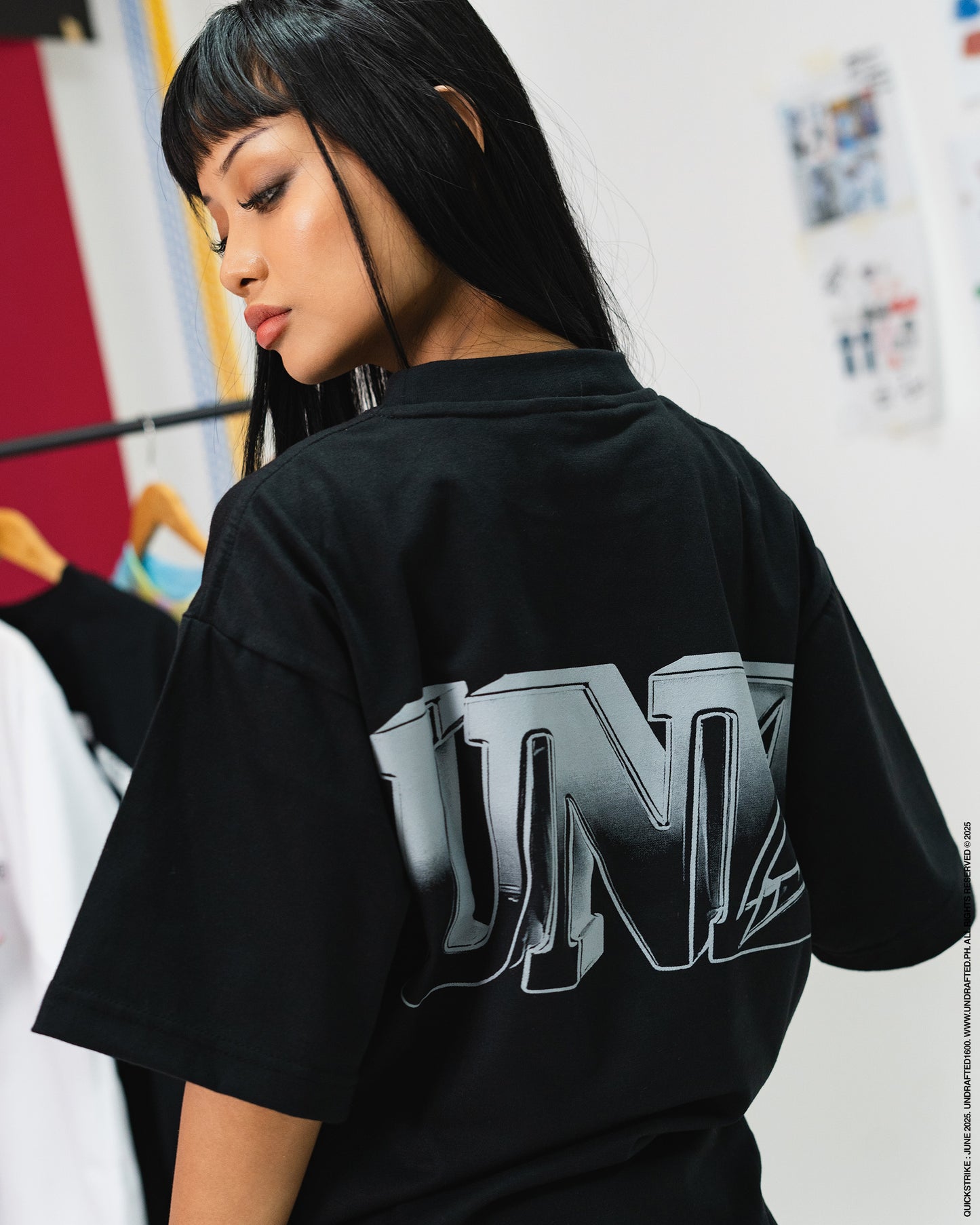 Iridescent Tee in Black