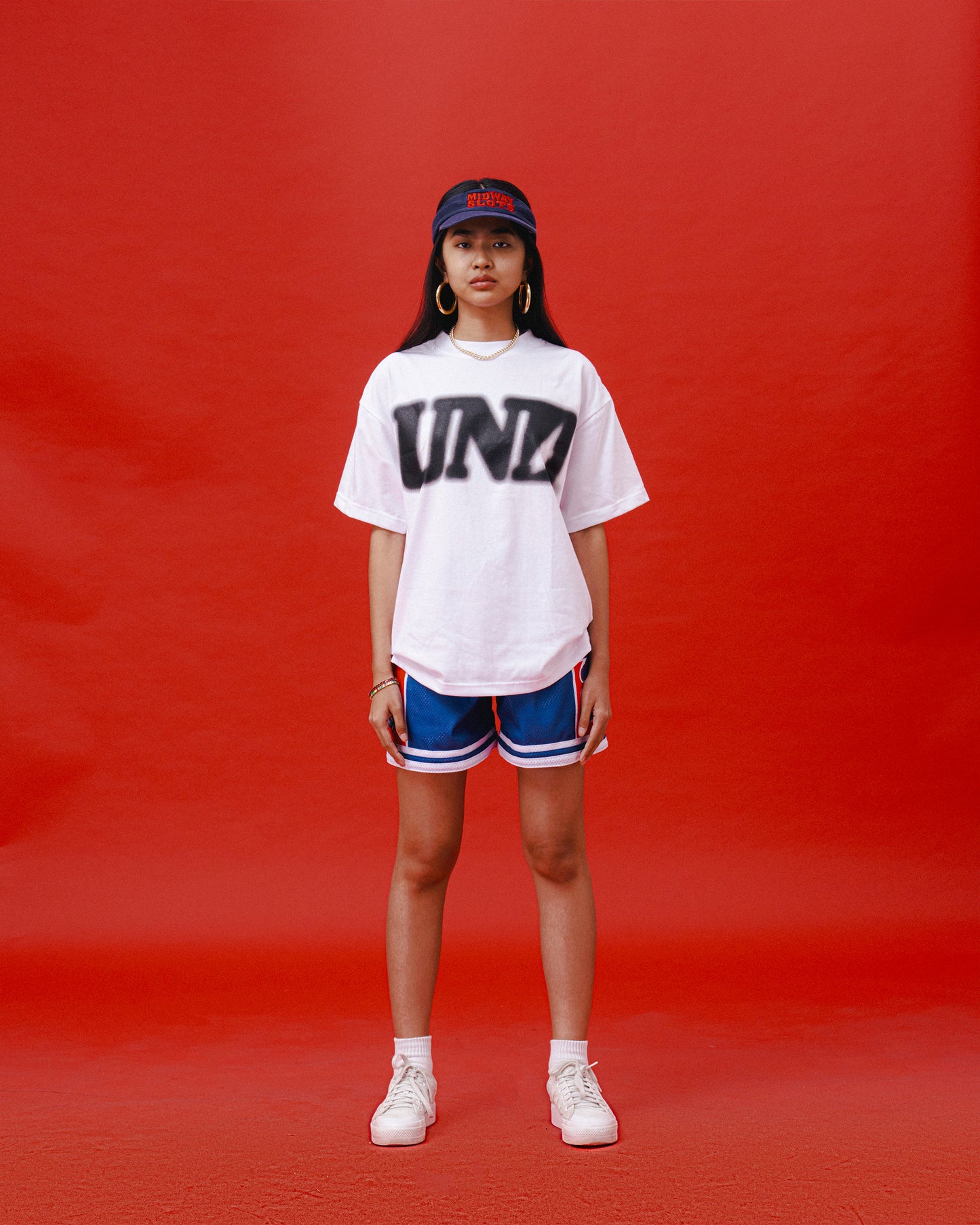 UND Logo Blur Tee in White
