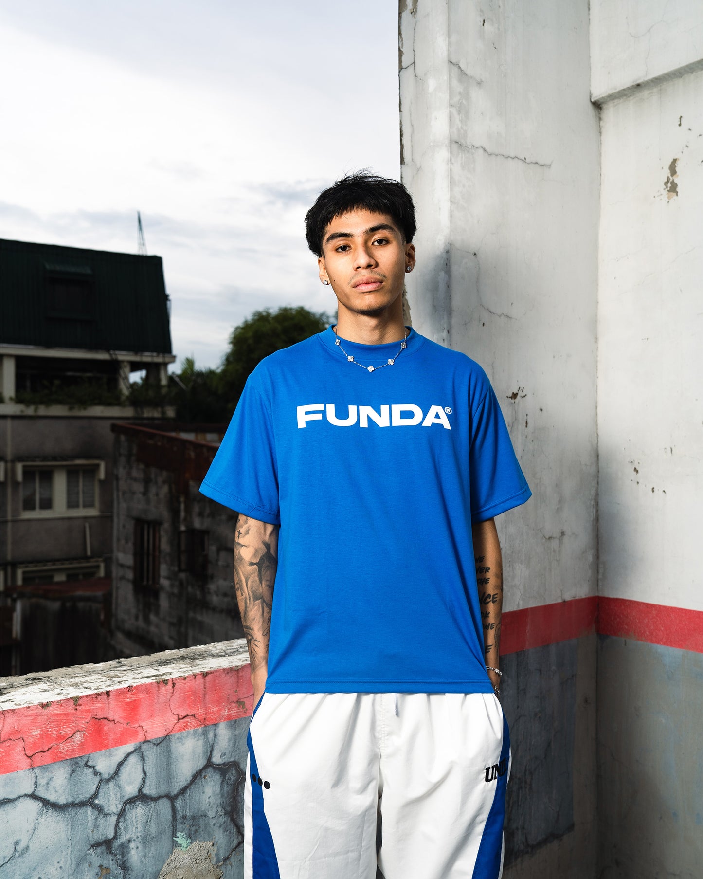 FUNDA athlētikós Tee in Blue