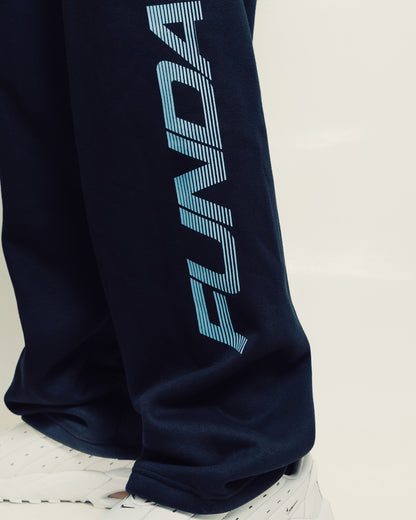 ¥$ FUNDA Trackpants in Black