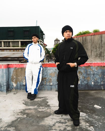 FUNDA athlētikós Tracksuit in Black
